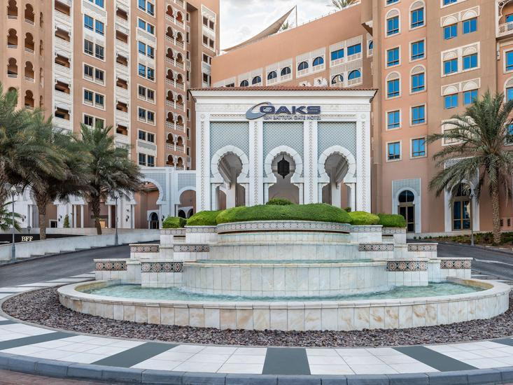 Oaks Ibn Battuta Gate