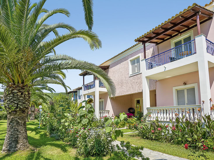 Three Stars Beach Hotel