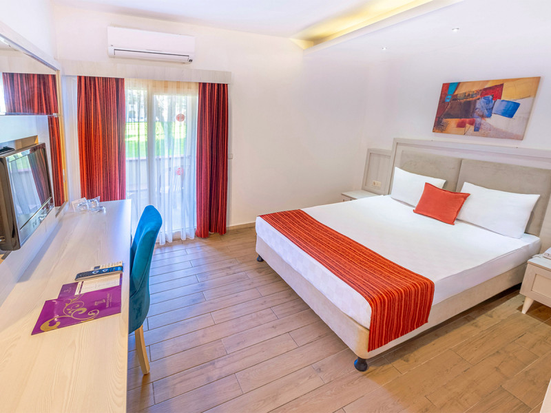 Hotel Queen's Park Göynük