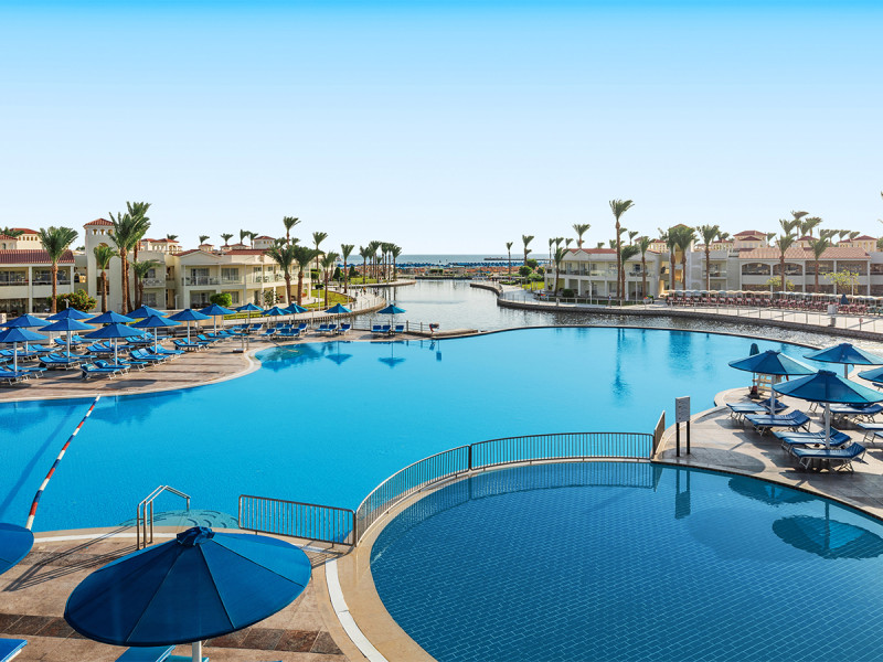 Pickalbatros Dana Beach Resort