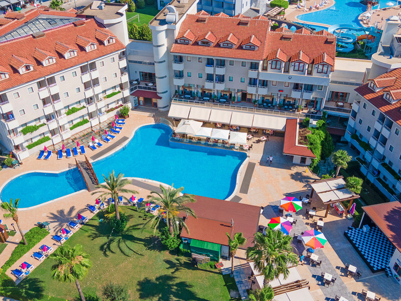 Monachus Hotel & Spa