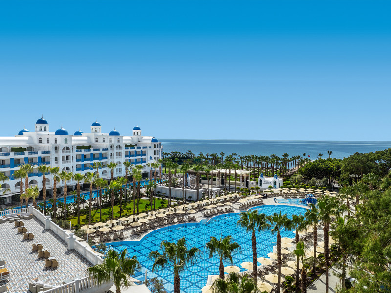 Rubi Platinum Resort