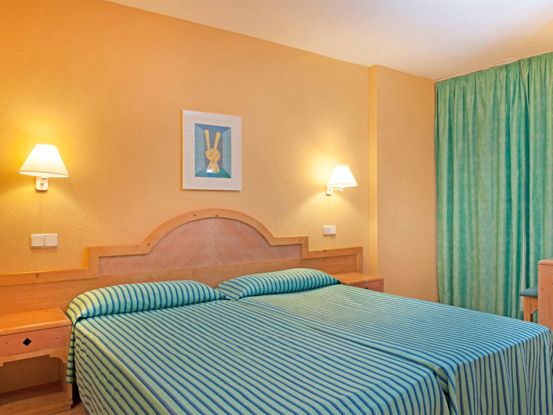 Iberostar Waves Ciudad Blanca