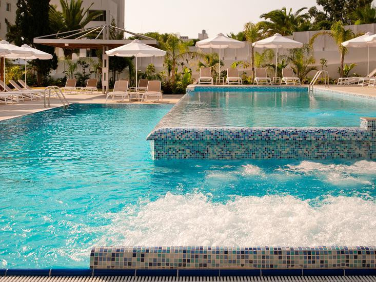 Vangelis Hotel and Suites