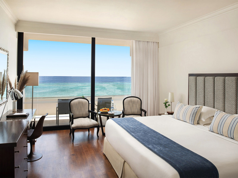 Hotel Grecian Bay