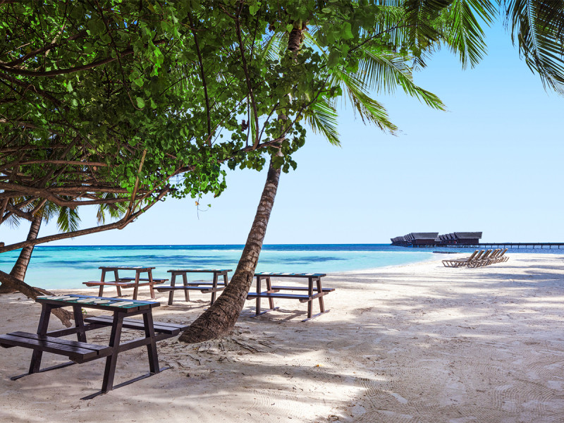 Adaaran Select Hudhuran Fushi Resort
