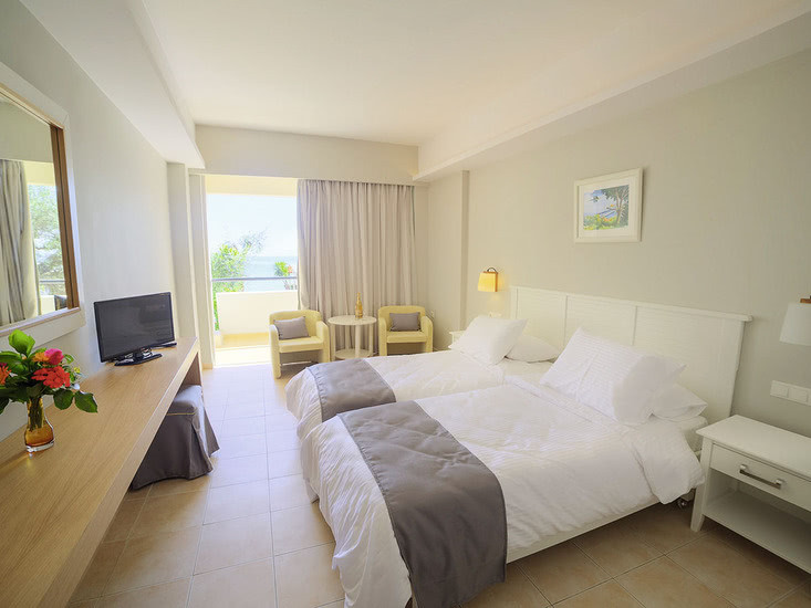 Elea Beach Hotel