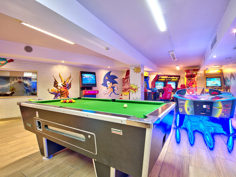 db Seabank Resort & Spa