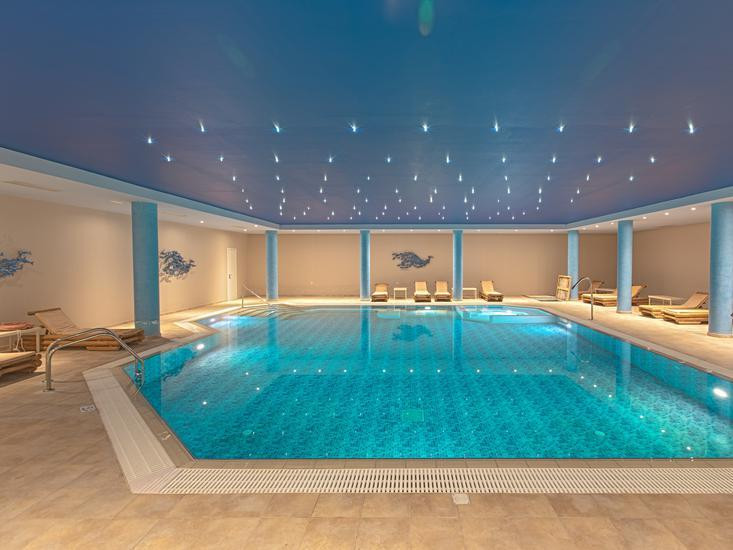 Sovereign Beach Hotel