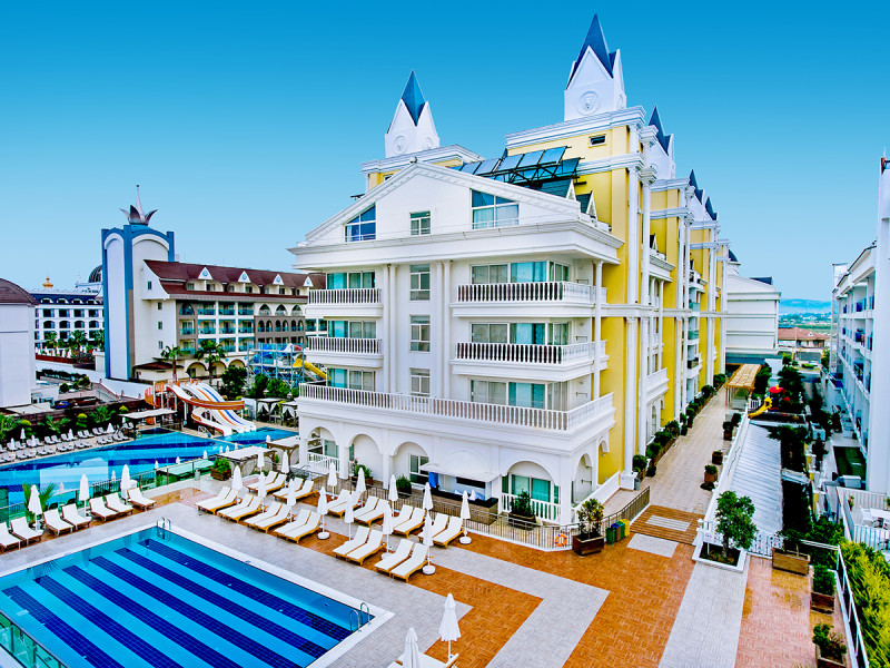 Hotel Dream World Resort & Spa