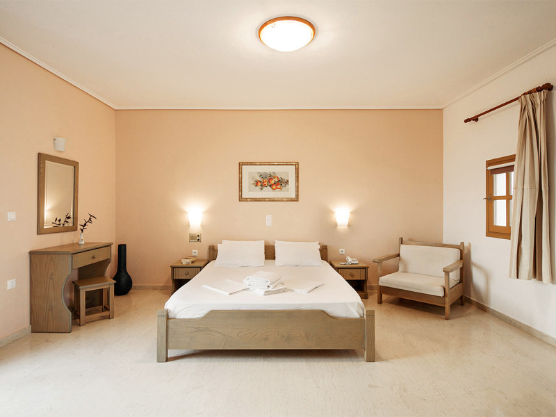 Proteas Hotel & Suites