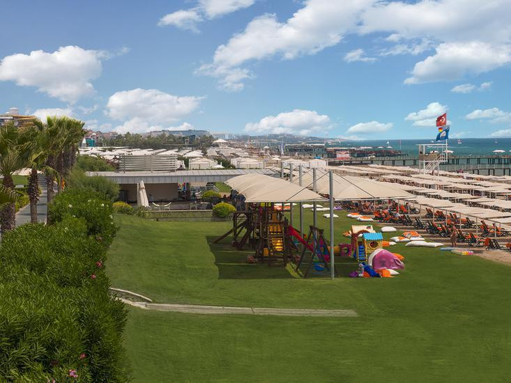 Calista Luxury Resort