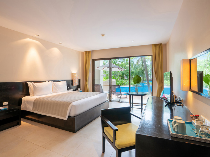 Apsara Beachfront Resort & Villa