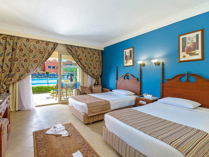 Hotel Titanic Beach