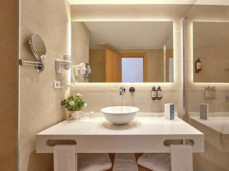 Universal Lido Park & SPA