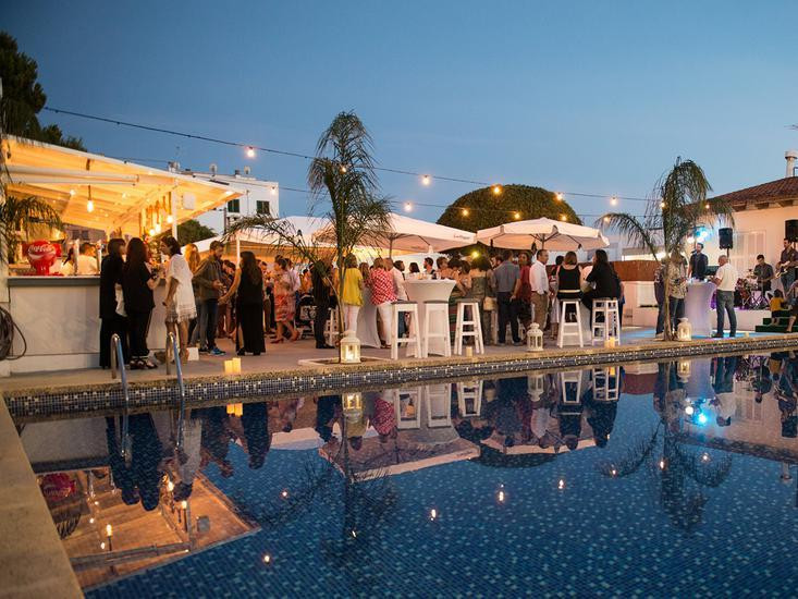 Chevy Hotel & Suites