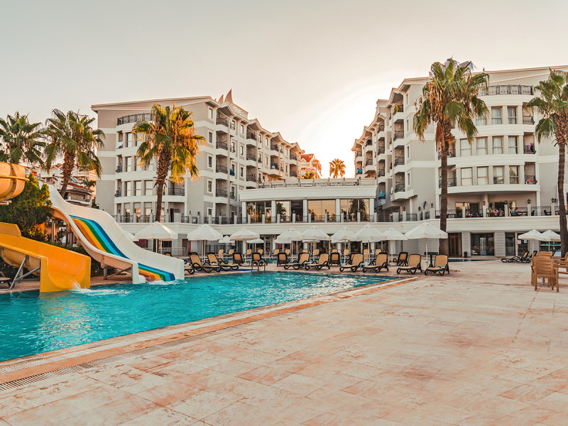 Hotel Royal Atlantis Beach