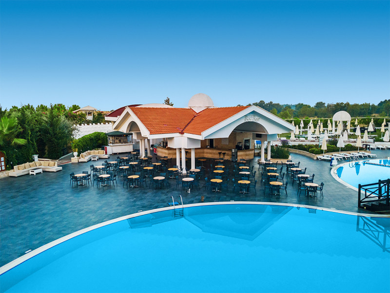 Roma Beach Resort & Spa