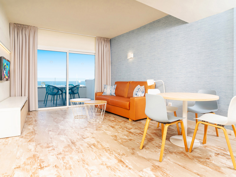 Hotel Hovima La Pinta Beachfront Family