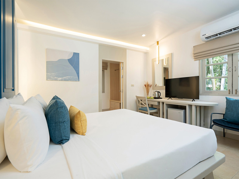 The Green Park Resort