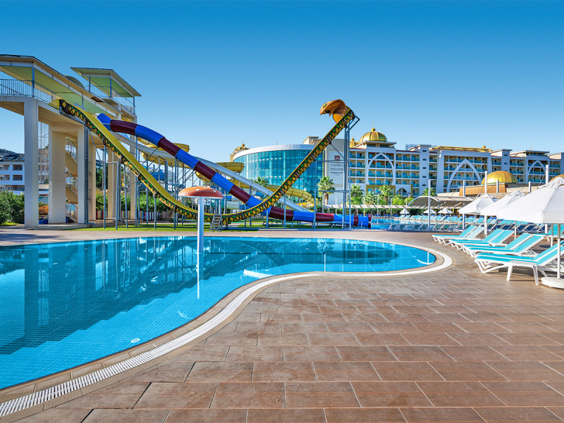 Alan Xafira Deluxe Resort