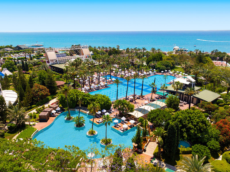 Concorde de Luxe Resort