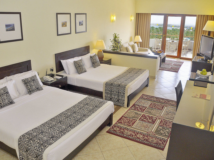 Hotel Fort Arabesque Beach Resort
