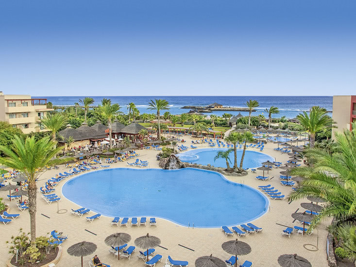 Elba Carlota Beach & Golf Resort 