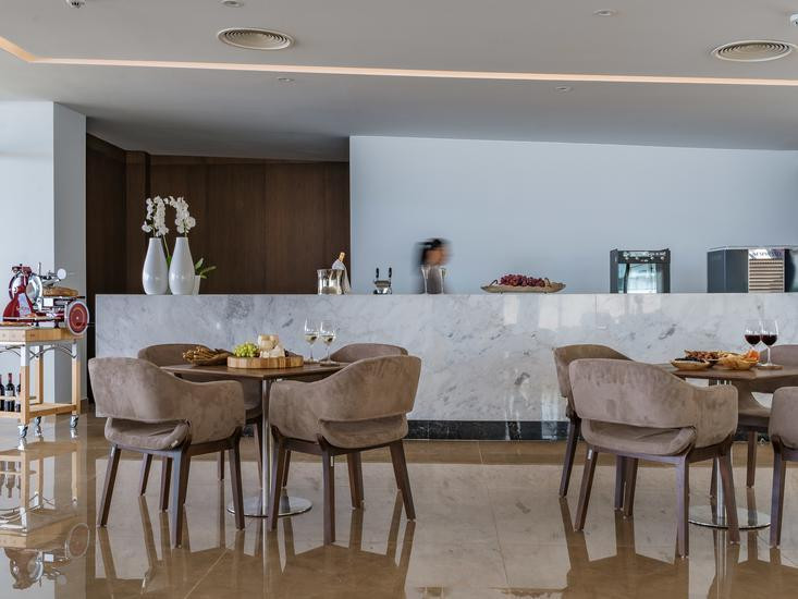 Gennadi Grand Resort