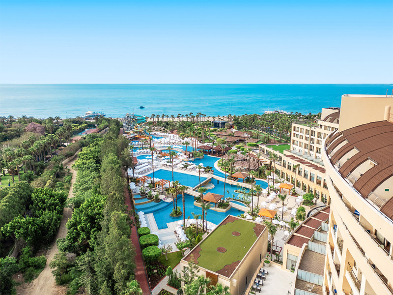 Hotel Fame Residence Lara