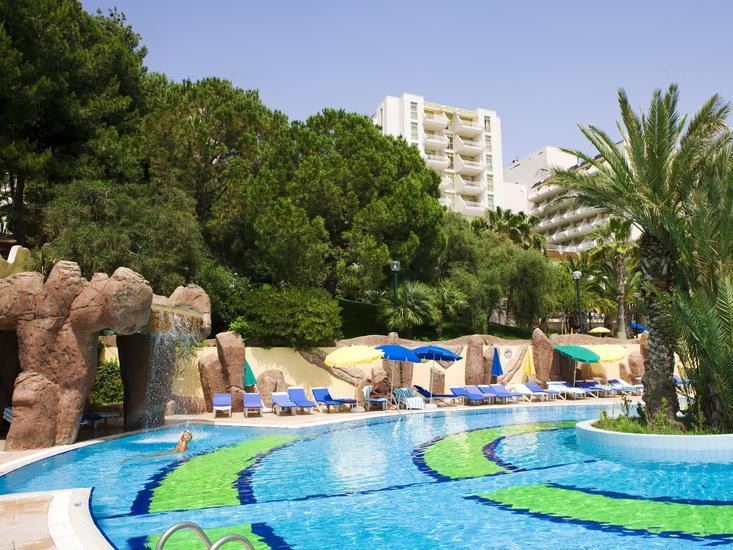 Fantasia Hotel De Luxe