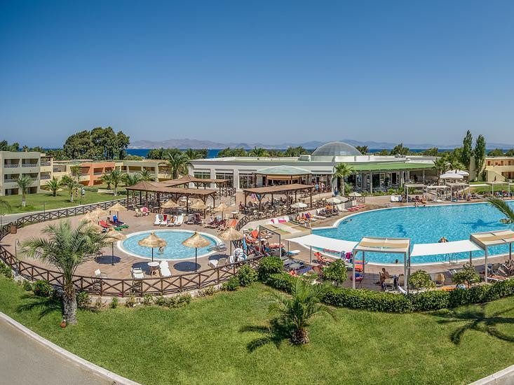 Kipriotis Maris Suites