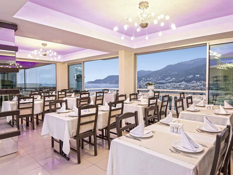 Hotel Sunny Hill Alya