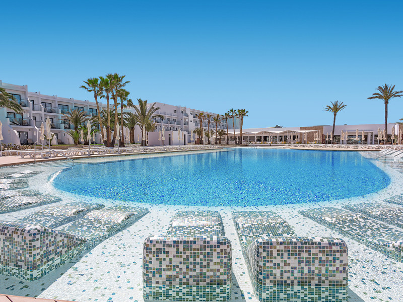 Grand Palladium White Island Resort & Spa