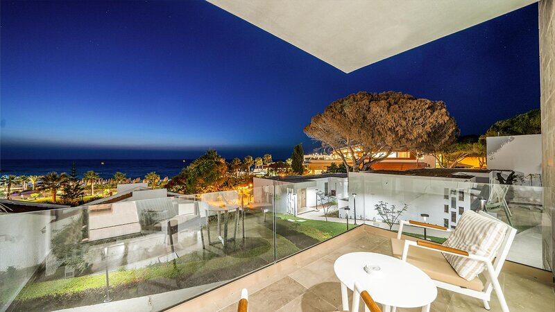 Acapulco Resort Convention SPA Hotel