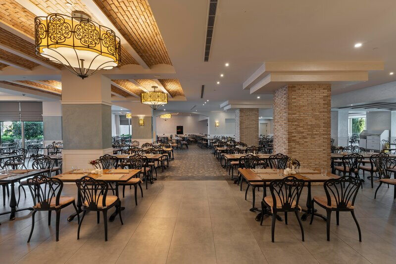 Limak Cyprus Deluxe Hotel