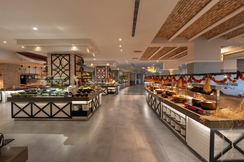 Limak Cyprus Deluxe Hotel