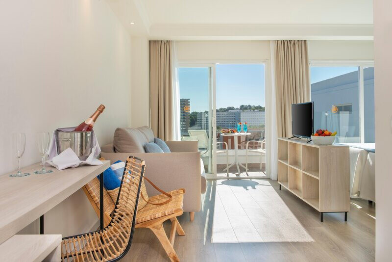 HSM Atlantic Park Hotel