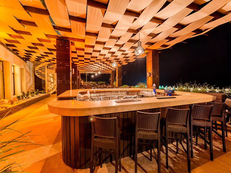 Vuni Palace Hotel & Casino