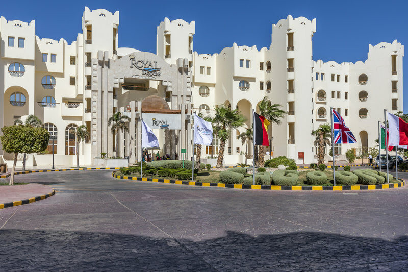 Royal Lagoons Resort & Aqua park