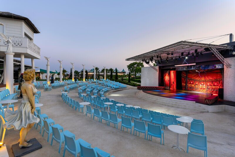 Limak Cyprus Deluxe Hotel