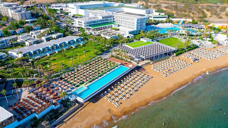 Acapulco Resort Convention SPA Hotel