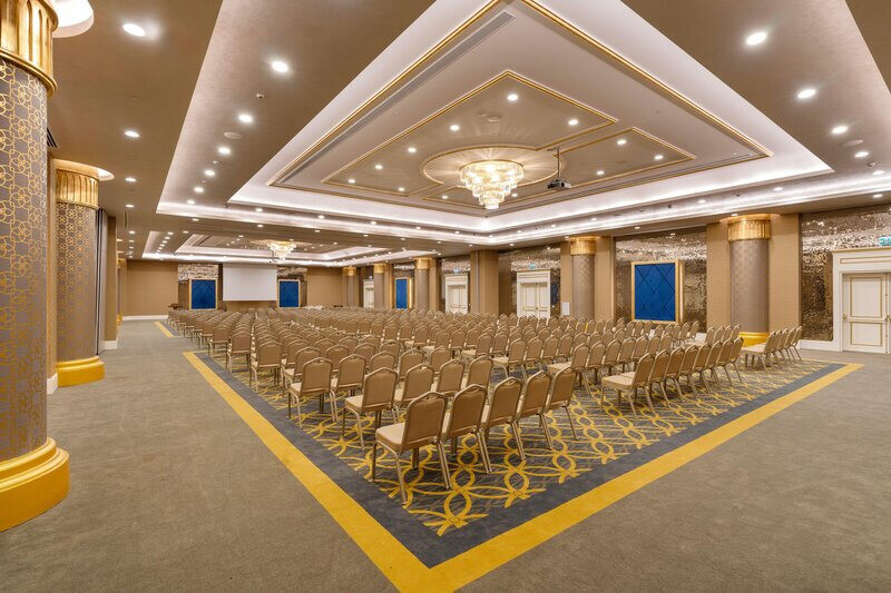 Limak Cyprus Deluxe Hotel