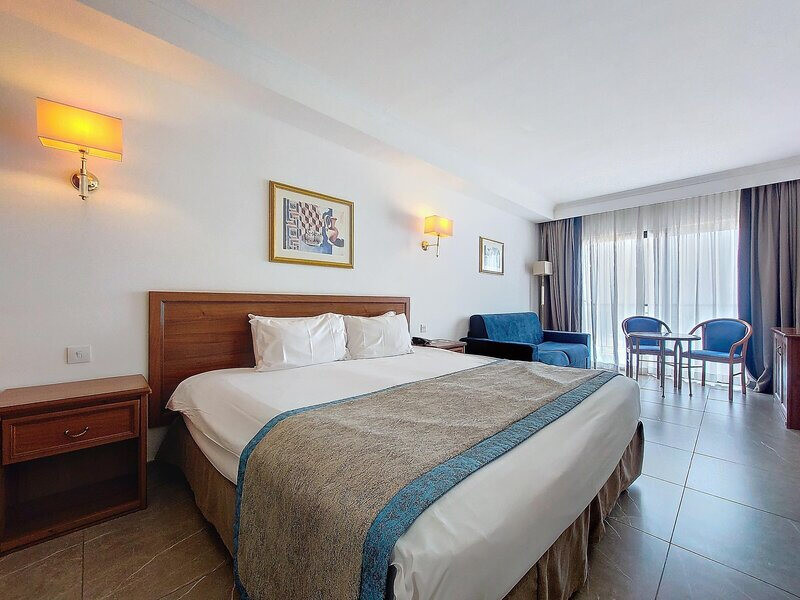 Vivaldi Hotel