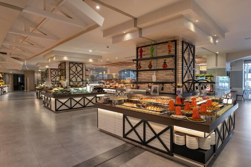 Limak Cyprus Deluxe Hotel