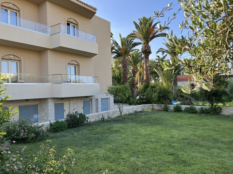 Lili Hotel
