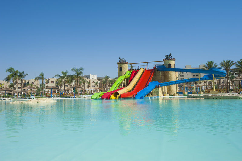Royal Lagoons Resort & Aqua park