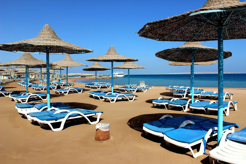 Royal Lagoons Resort & Aqua park