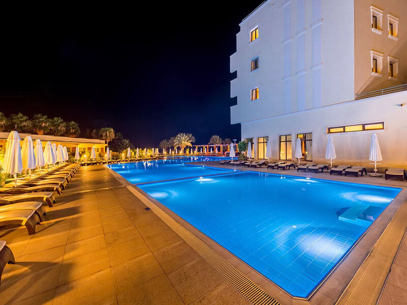 Vuni Palace Hotel & Casino