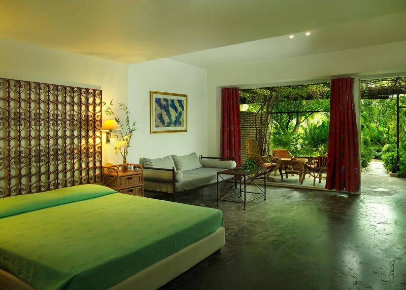 Dionysos Hotel
